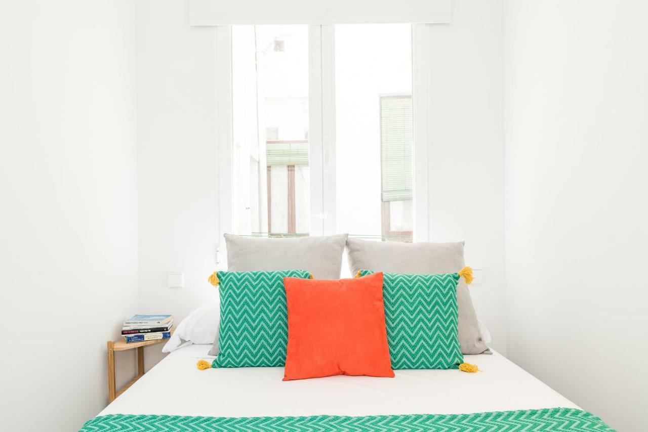 Appartement Waou Sol IV - Alquiler Corta Duracion à Madrid Extérieur photo
